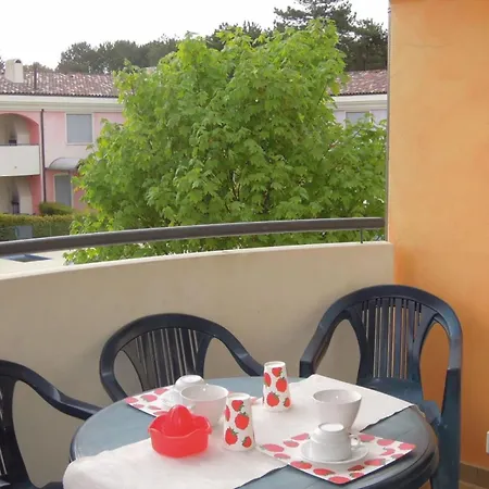 Apartment With Swimming Pool - Beahost Bibione