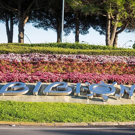 Apartment With Swimming Pool - Beahost Bibione